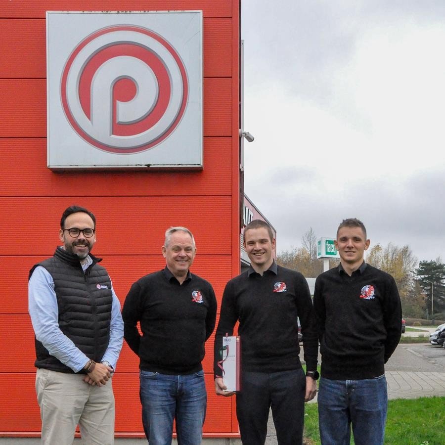 Banden Redant rejoins the Profile network
