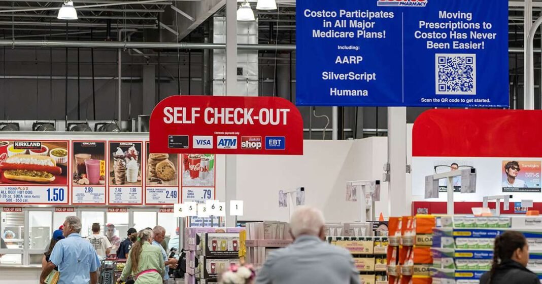 Costco’s Profit Tops Estimates as Shoppers Prize Deals