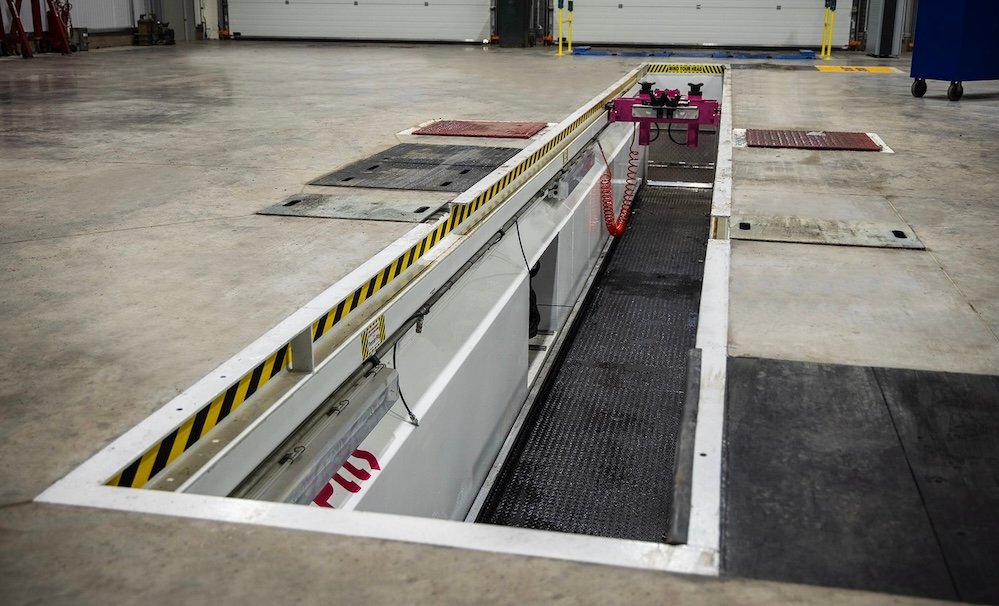 Mercedes-Benz Trucks expands Scottish aftersales network with new authorised repairer in Perth