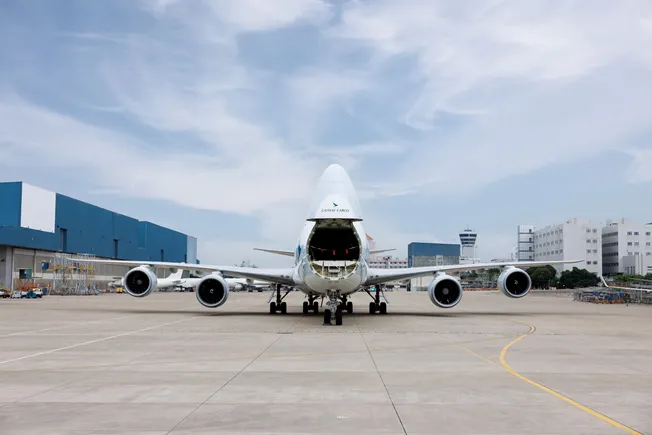 November air cargo volumes up as shippers stick to traditional cycles