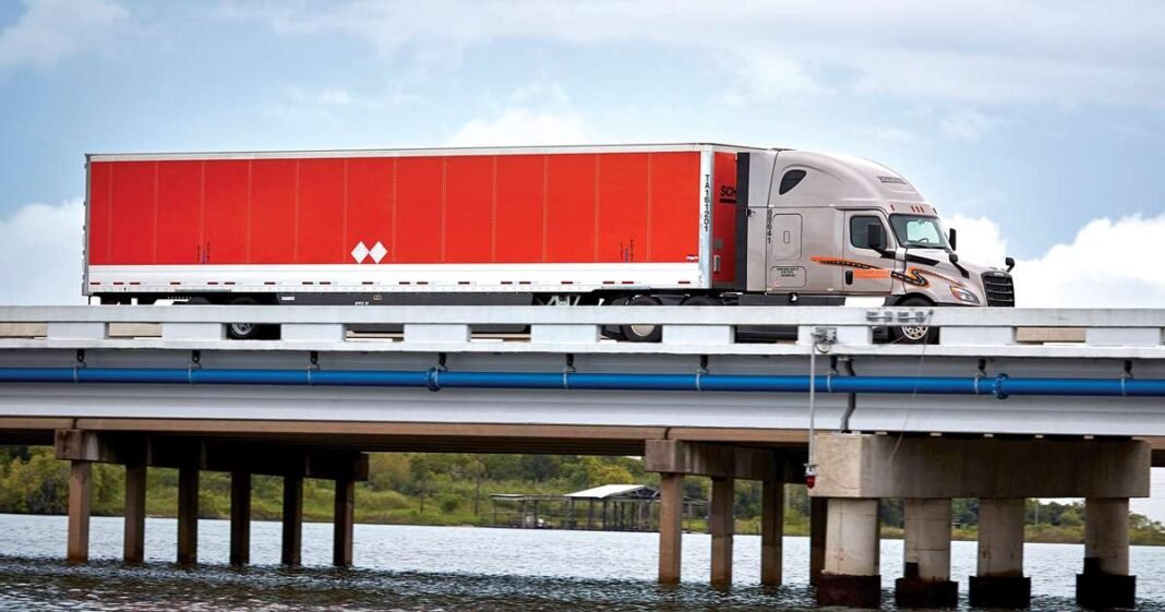 Schneider Grows Dedicated Fleet to Near 8,600 Tractors
