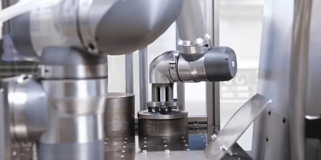 German robot vendor RobCo lands $100 million to expand in U.S.