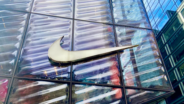 Nike to lay off 775 as it consolidates US distribution centers