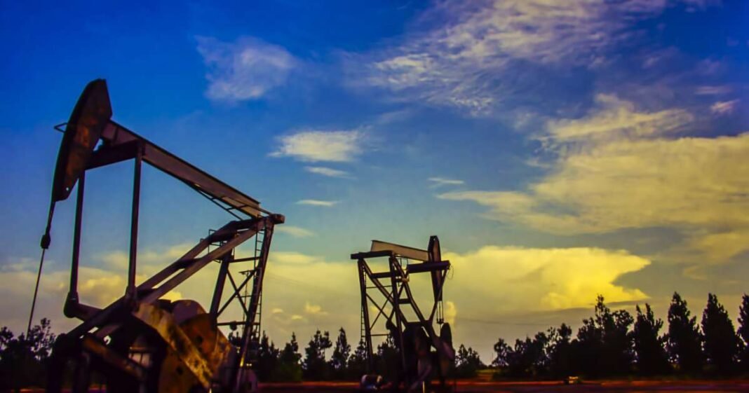 OPEC+ Sticks With Plan to Keep Oil Flow Steady Amid Turmoil