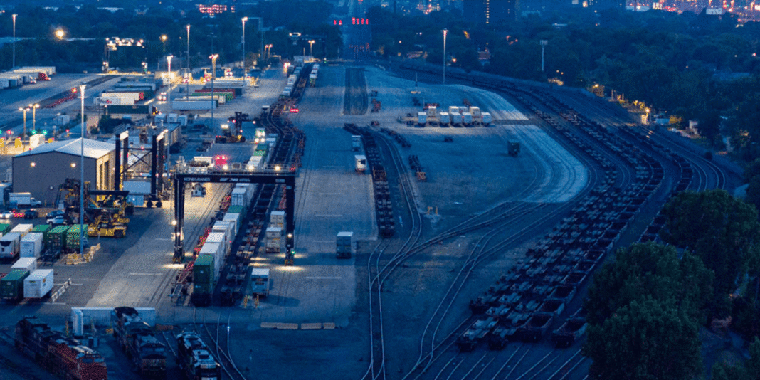 STB pauses merger between Union Pacific and Norfolk Southern