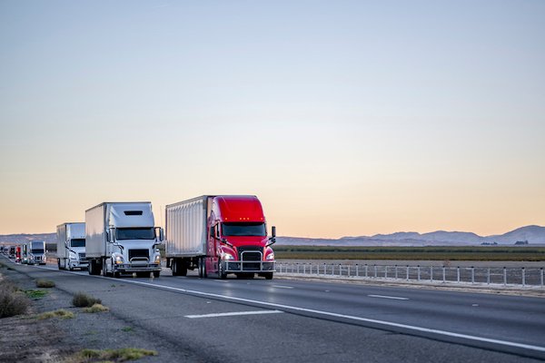 Trucking market plagued by ongoing economic uncertainty, new report by FTR says