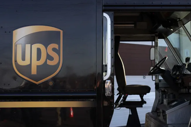 UPS revamps US sales team, makes layoffs
