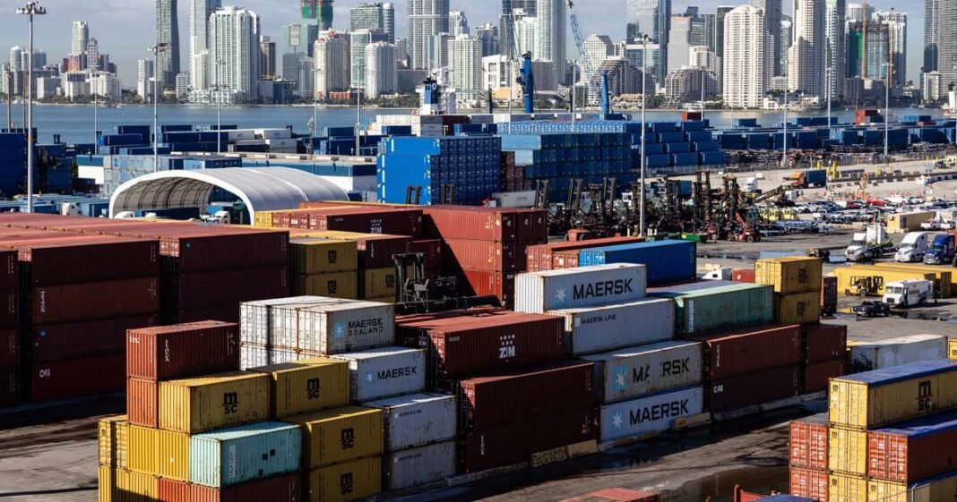 US Budget Deficit Shrinks to $1.67 Trillion in 2025