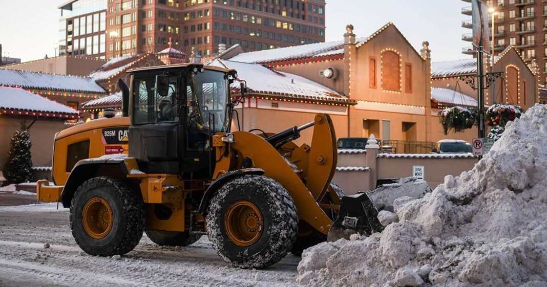 US Natural Gas Jumps Almost 20% as Arctic Blast Takes Hold