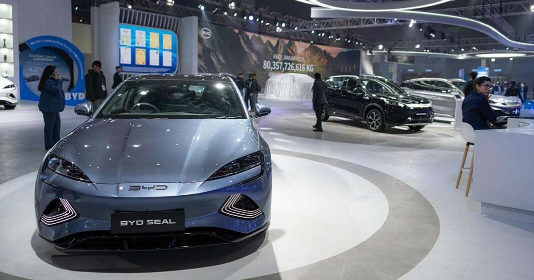 BYD’s $60B Wipeout Points to Deeper Turmoil for China EVs