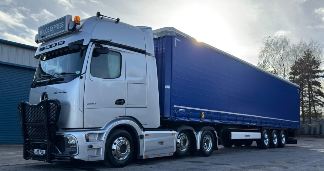 Bruce Express adds a Krone Profi Liner lifting roof to fleet