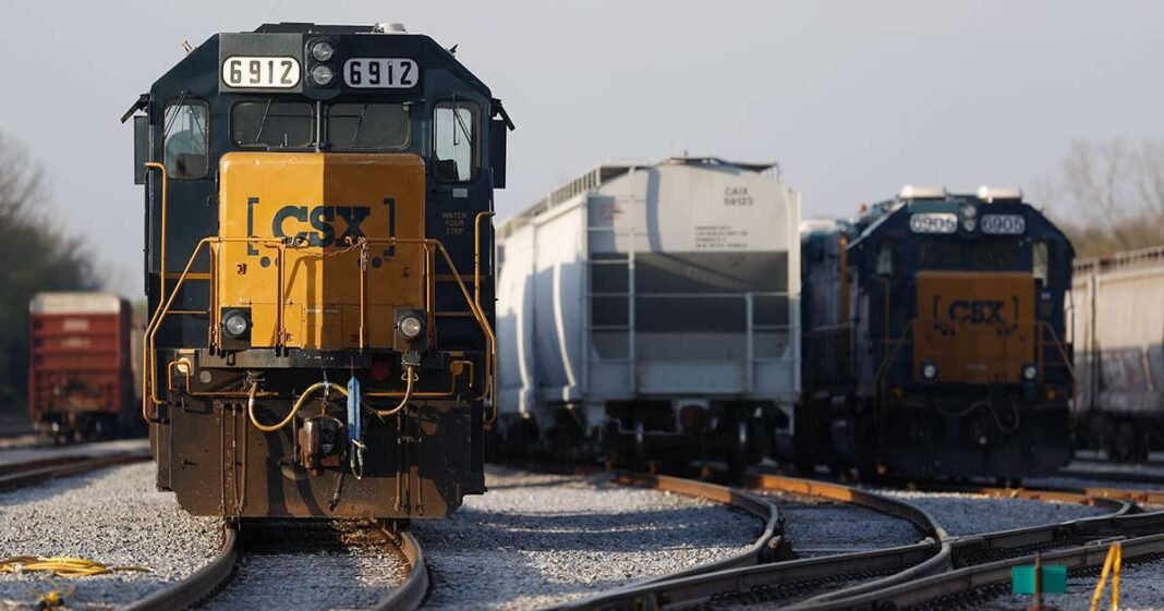 CSX Charts Efficiency Plan as Rivals Pursue Megamerger