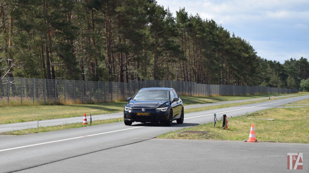 Former Auto Bild tester compares tyres for IT site