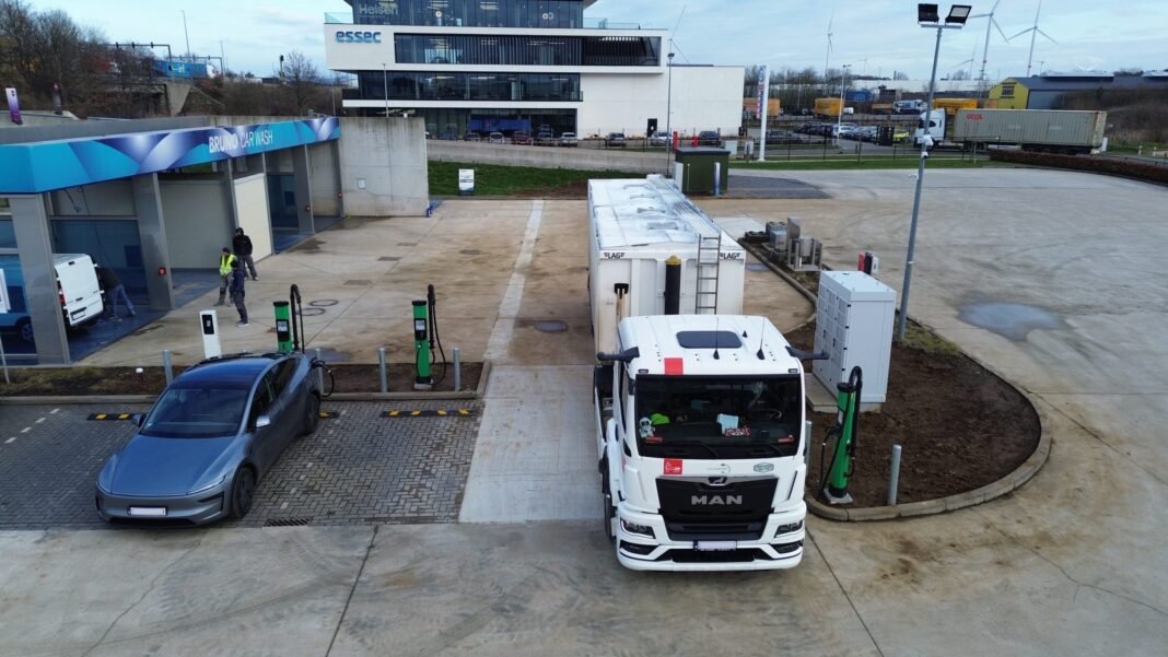 Group Bruno opens charging station for e-trucks in Tessenderlo
