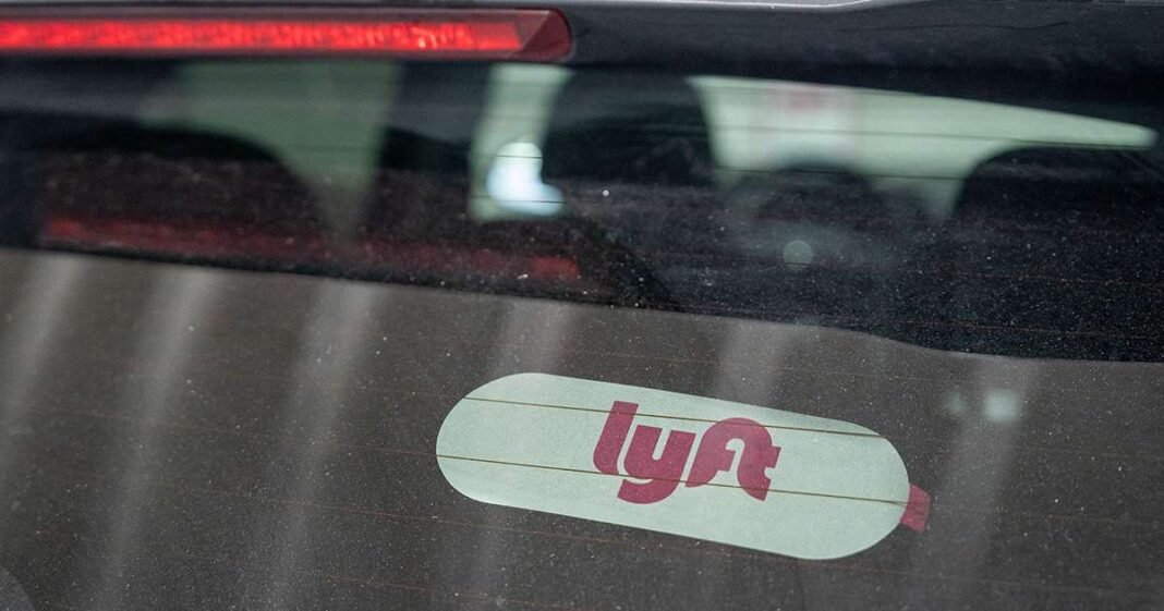 Lyft Falls Sharply on Profitability Concerns
