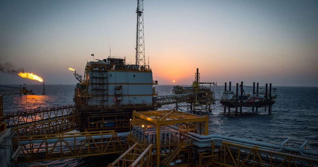 Oil Fund Inflows Surge on US-Iran Tensions