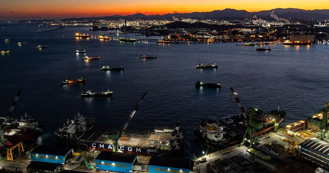 Sinokor Snaps Up Supertankers in Crude Oil Market Shakeup