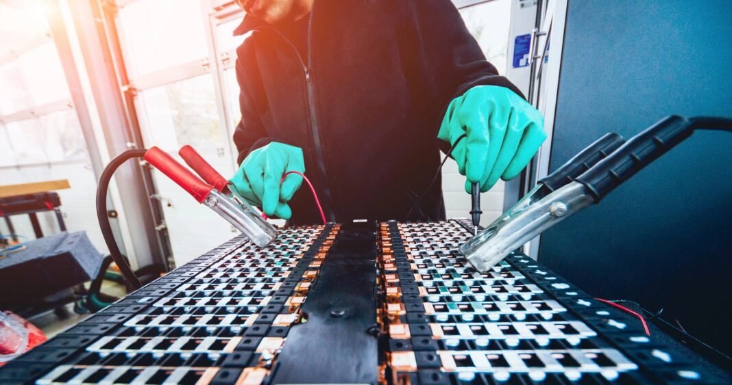 Skills gap threatens UK’s switch to electric vehicles