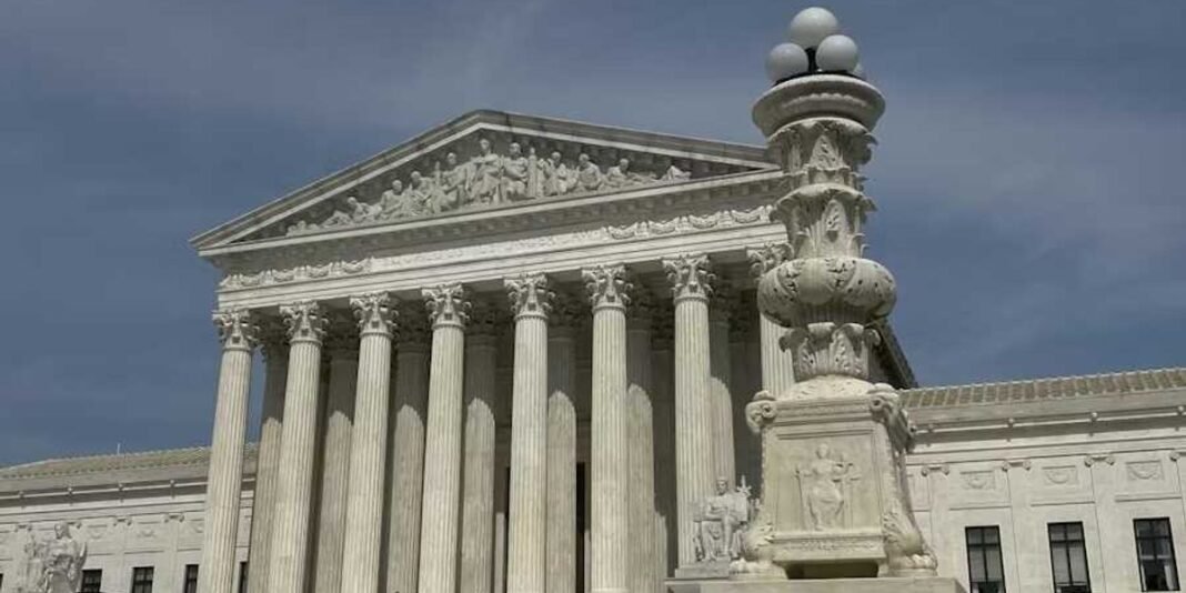 Supreme Court overturns Trump Administration tariffs