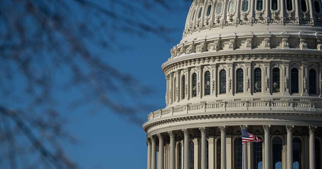 Trump Approves Funding Plan to Reopen Federal Agencies