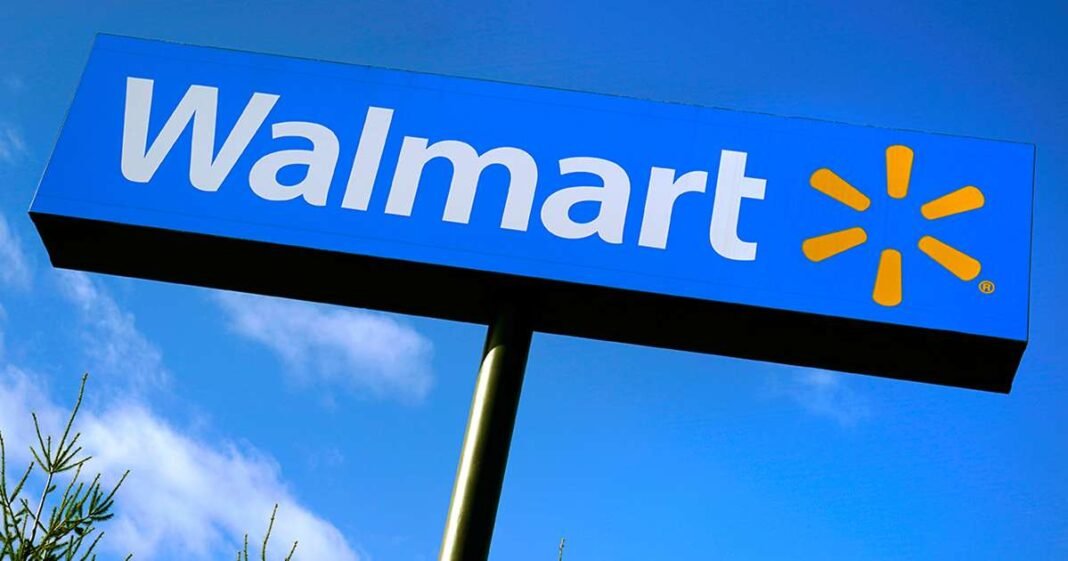 Walmart Joins $1 Trillion Club as Frugal Shoppers Fuel Gains