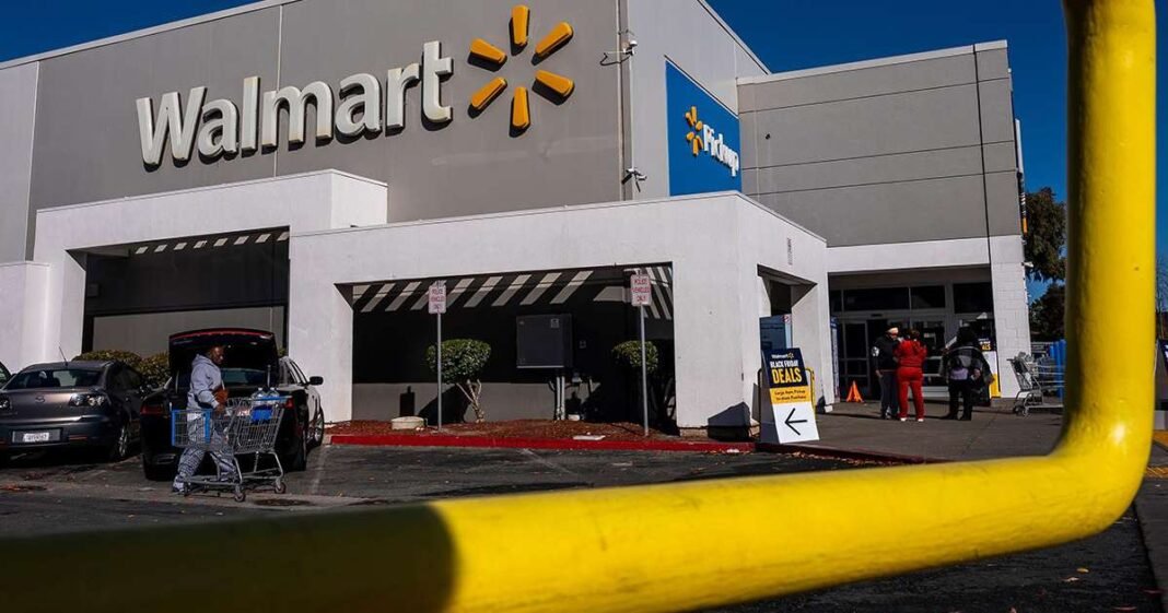 Walmart to Pay Out 121% of Annual Bonuses to Corporate Staff