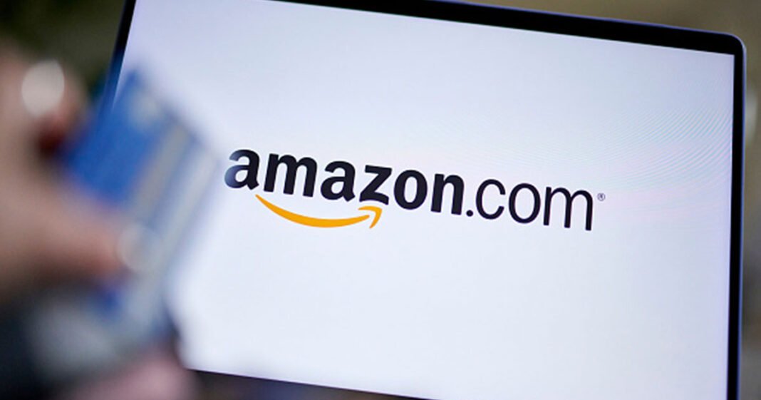 Amazon Web Outage Strands Customers