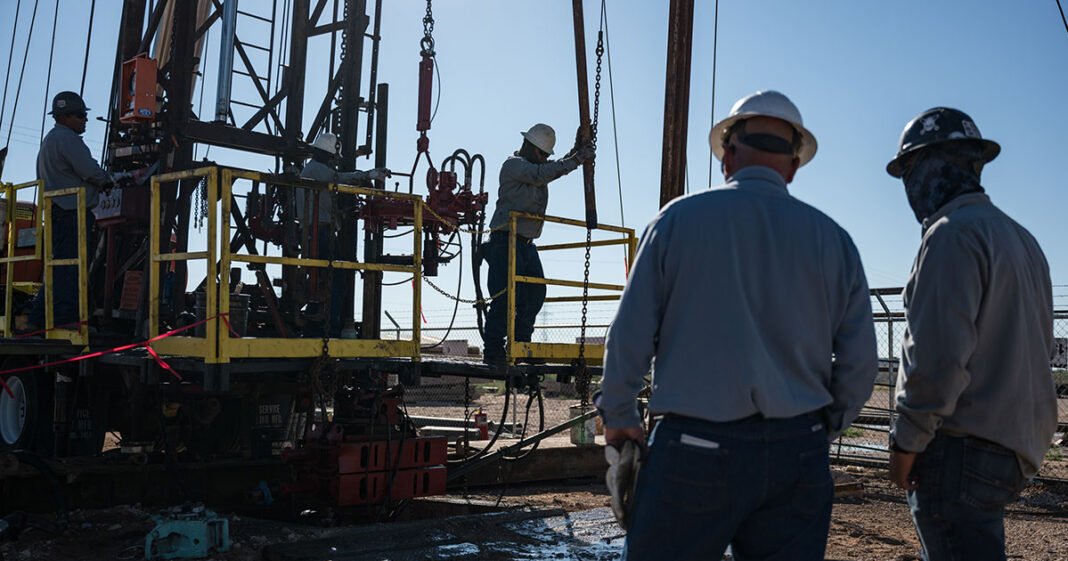 Crude Spike Prompts Producers to Secure Future Prices