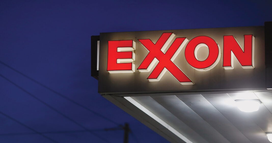 Exxon Seeks to Make Texas Its Legal Headquarters