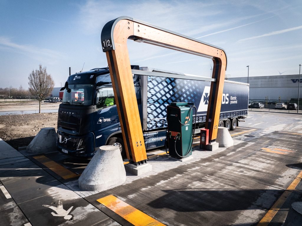 Milence opens e-charging hub in Ghent
