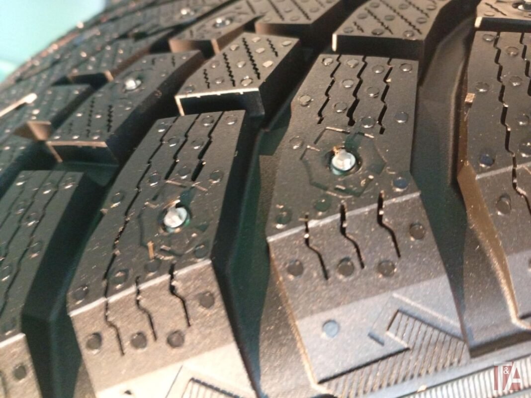 Nokian launches Hakkapellita 01 tyre featuring retracting studs