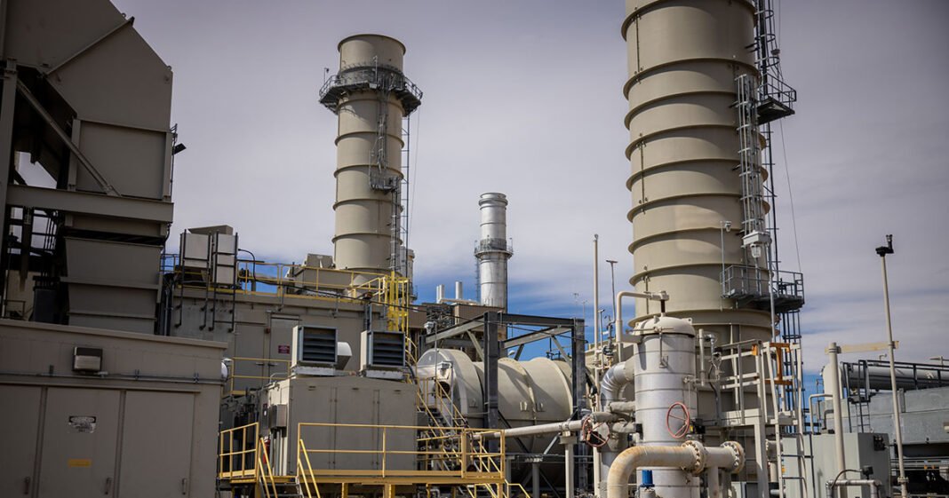 US Plans $250 Million Stake in Global Supply Chain Fund