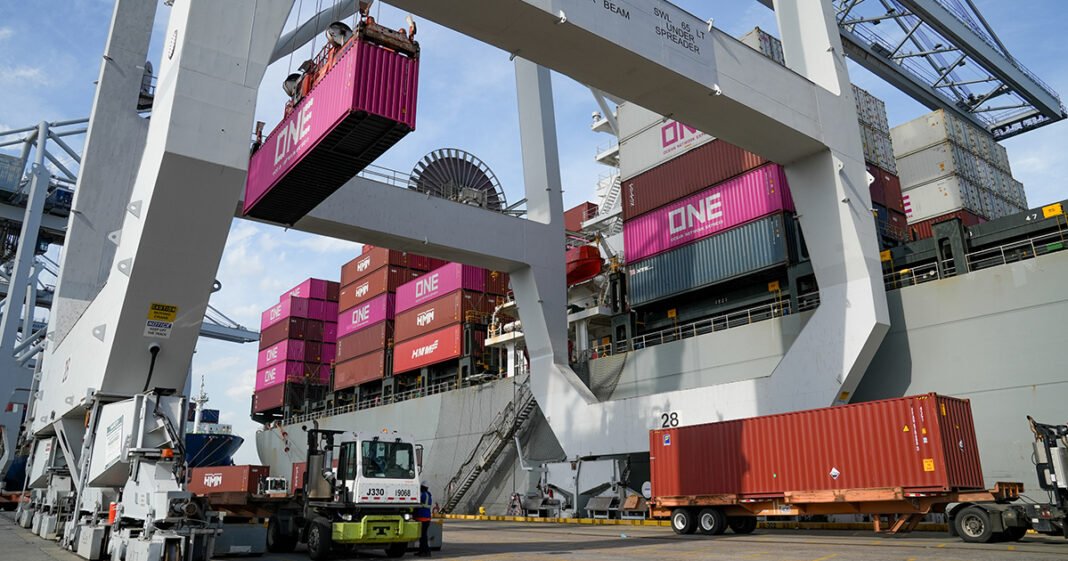 US Starts Second Trade Probe in Revived Tariff Policy