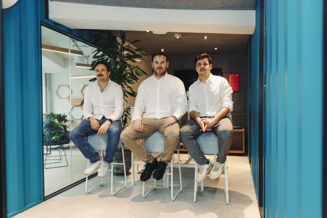 Vectrix raises fresh money to accelerate growth
