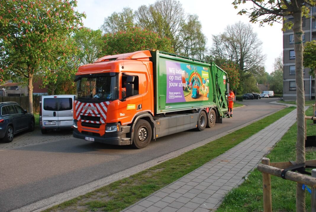 An electric Scania for Limburg.net
