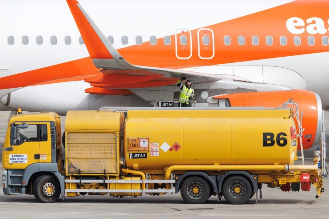 Brussels denies jet fuel shortage as US kerosene imports surge