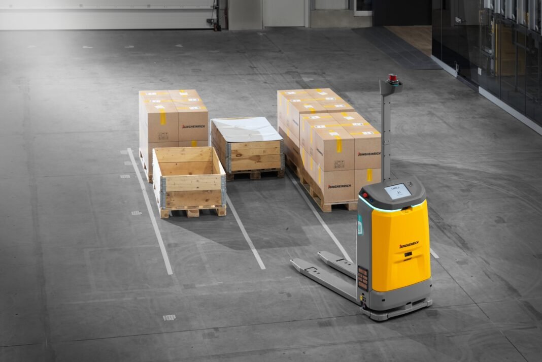 Jungheinrich wins three Red Dot Design Awards 2026
