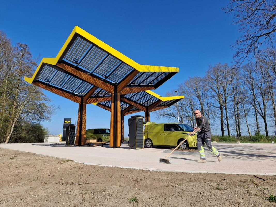 Prologis supplies solar energy to Fastned in Belgium
