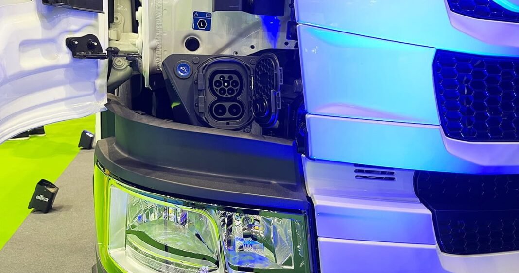 SMMT urges technology-open transition as ZEV uptake stalls