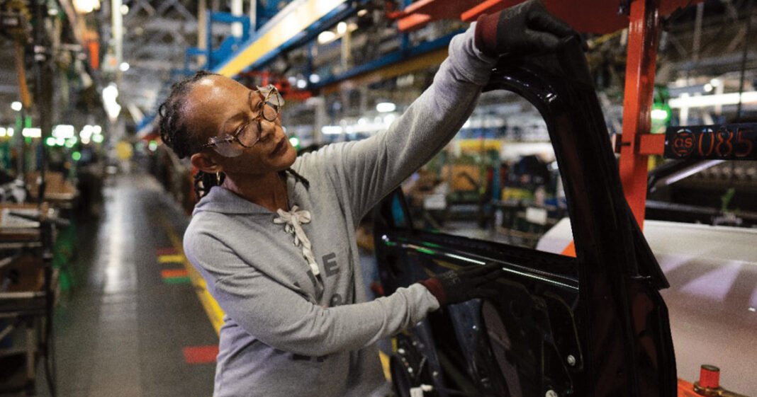 Trump Plans to Lower Duty on Metal-Based Products to 25%