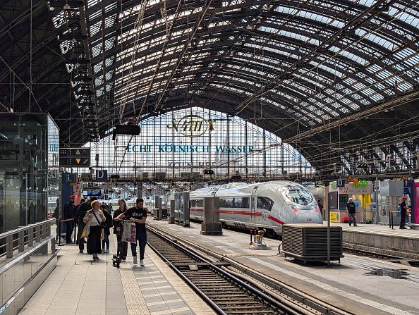 Brussels looks to boost rail travel with one-click ticketing rules